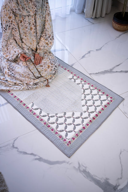 Noor Prayer Mat 05