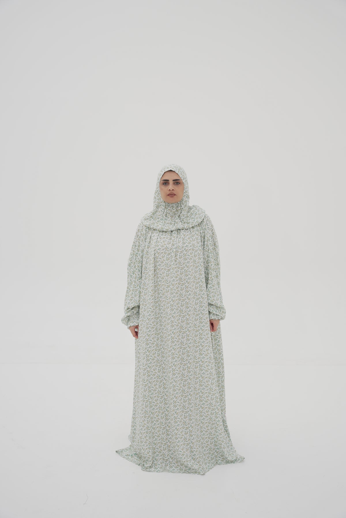 Siyally-Leaves-Green